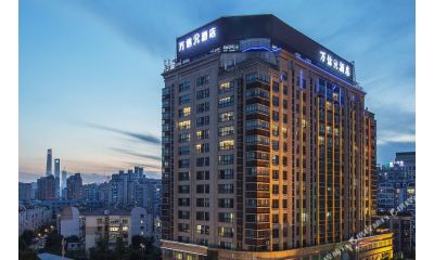 上海万信R酒店(陆家嘴金融街区店)