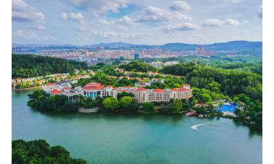 东莞塘厦三正半山温泉酒店