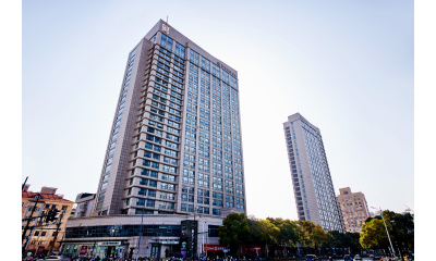 桔子酒店(上海虹口足球场地铁站店)