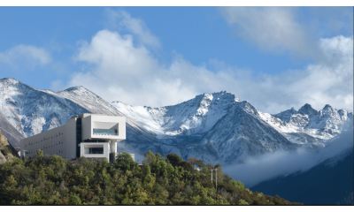 德钦梅里泊度酒店