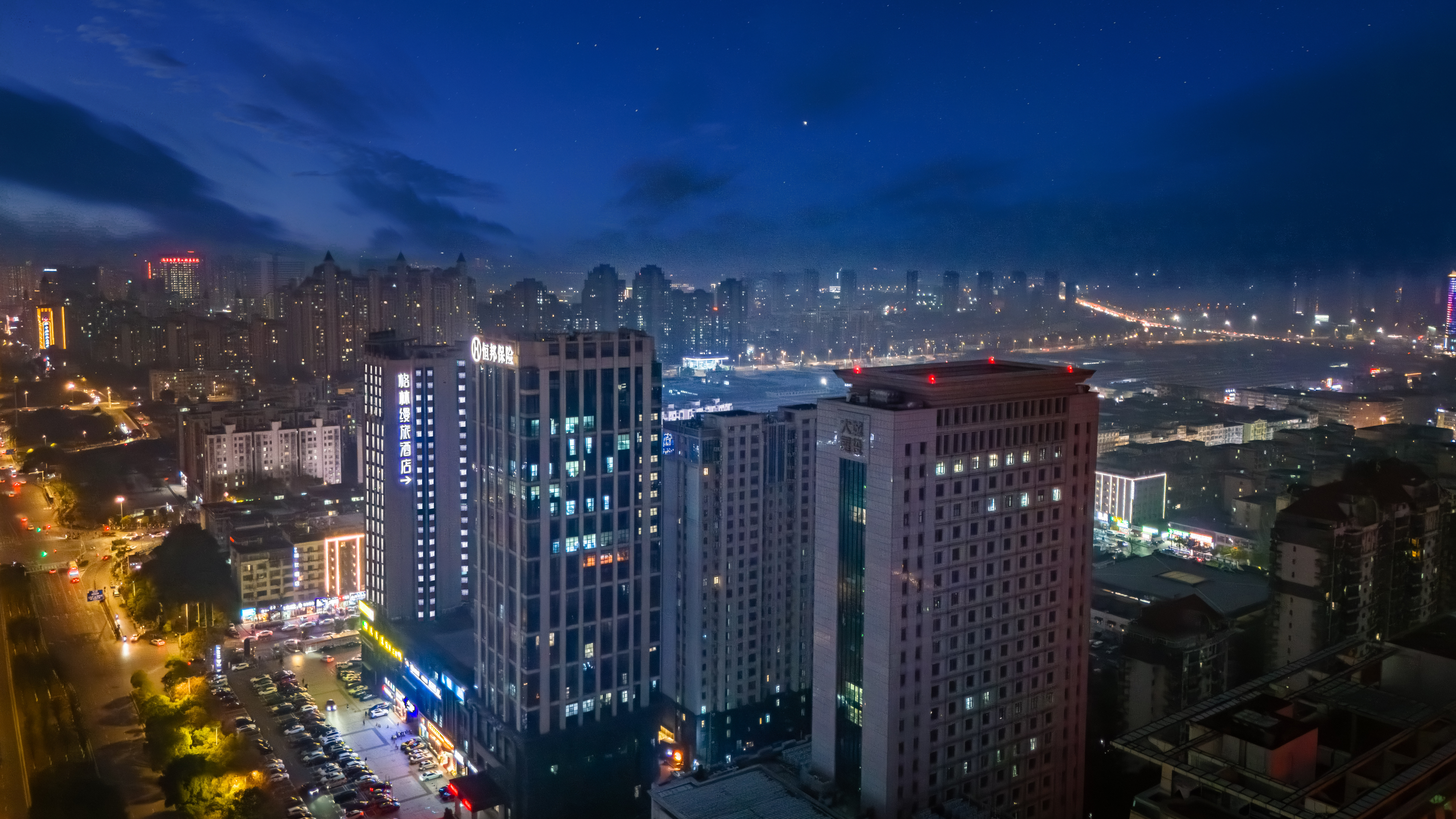 格林缦旅酒店(秋水广场翠苑路地铁站店)